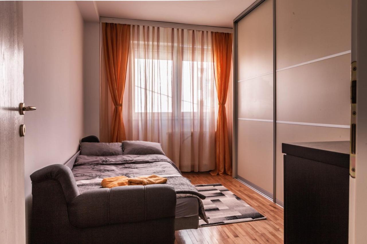 Apartman Jana Bijeljina Buitenkant foto