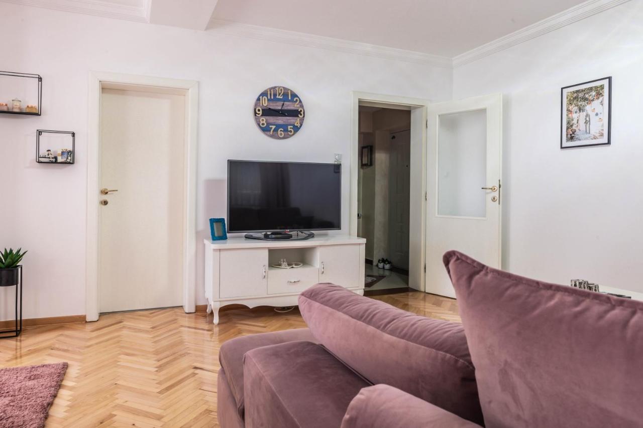 Apartman Jana Bijeljina Buitenkant foto