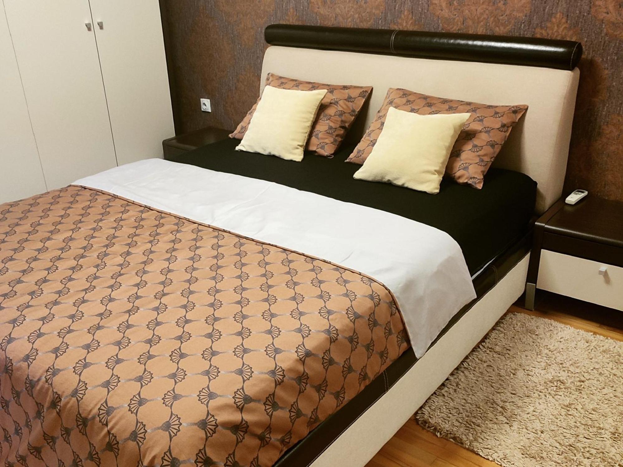 Apartman Jana Bijeljina Buitenkant foto